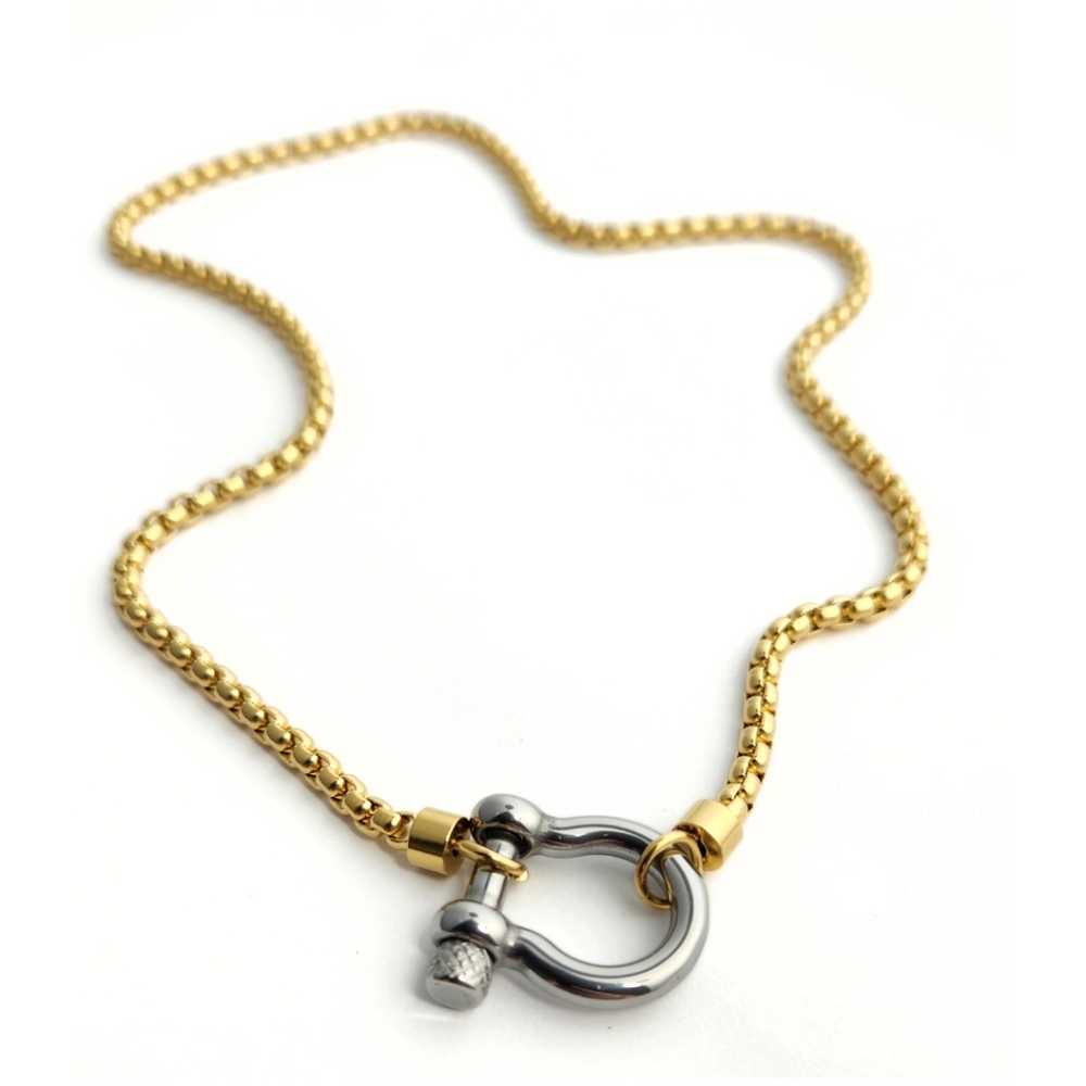 Horseshoe Mixed Metals Necklace - Picture 2 of 3